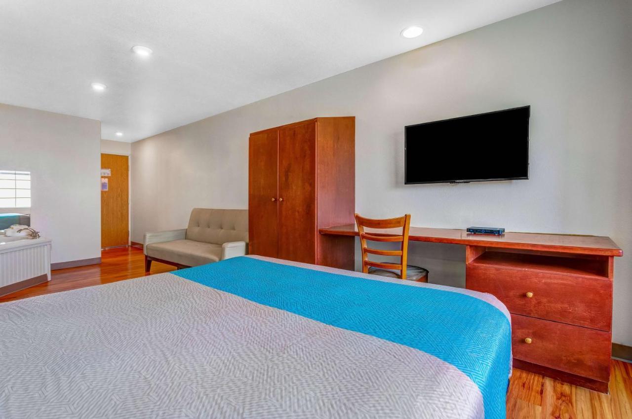 Hotel 6-idaho Falls, Id - Snake River Idaho Falls