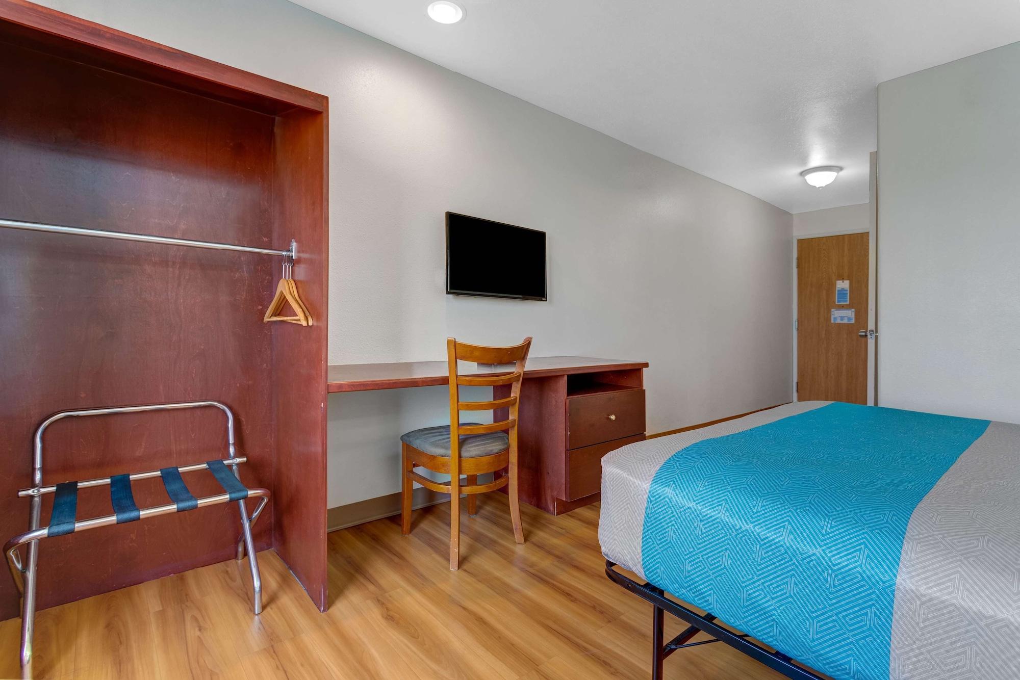 Hotel 6-idaho Falls, Id - Snake River Idaho Falls